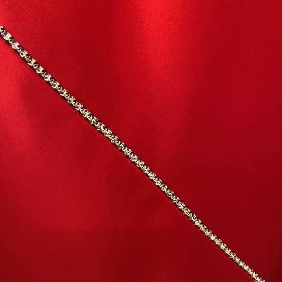 “Ever Beauty” red evening dress; size 6 - Picture 8 of 9